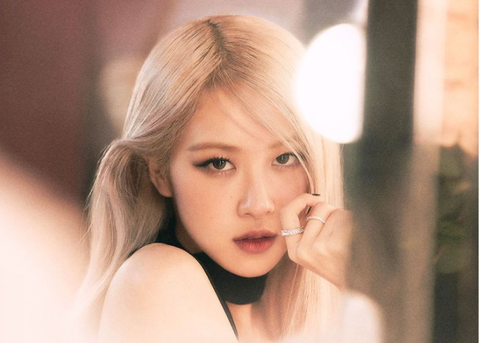 Rosé (BlackPink) mắc Covid-19 - 1 Rosé (BlackPink) mắc Covid-19 - 1