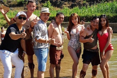 Lạm dụng hotgirl để câu sự tò mò, hài tết 2019 rẻ tiền đến thảm hại?