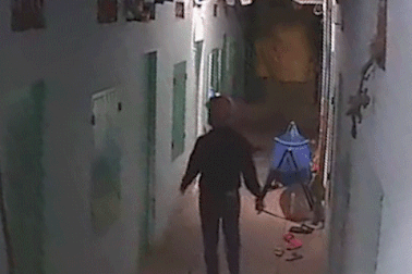 Đi ngủ quên chốt cửa, tài sản tích góp suốt 10 năm bị trộm sạch