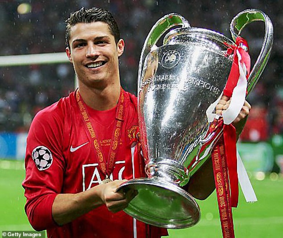 Rooney: C.Ronaldo sẽ hủy hoại di sản của mình nếu đến Man City - 1 Rooney: C.Ronaldo sẽ hủy hoại di sản của mình nếu đến Man City - 1
