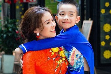 Hải Yến Idol chia sẻ nỗi lòng 8 năm làm dâu chưa được về nhà mẹ ăn Tết