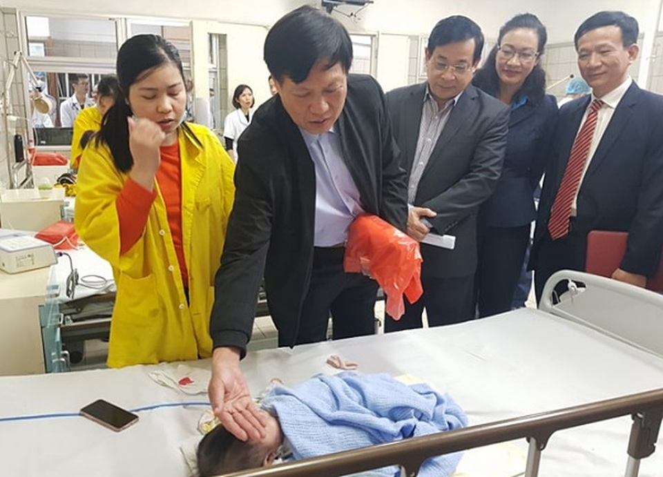 Bệnh viện cần sẵn sàng đội cấp cứu lưu động để ngừa virus lạ xâm nhập - 1 Bệnh viện cần sẵn sàng đội cấp cứu lưu động để ngừa virus lạ xâm nhập - 1