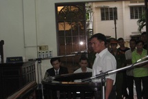 Dựng lại hiện trường vụ nổ súng ở Trạm CSGT Suối Tre