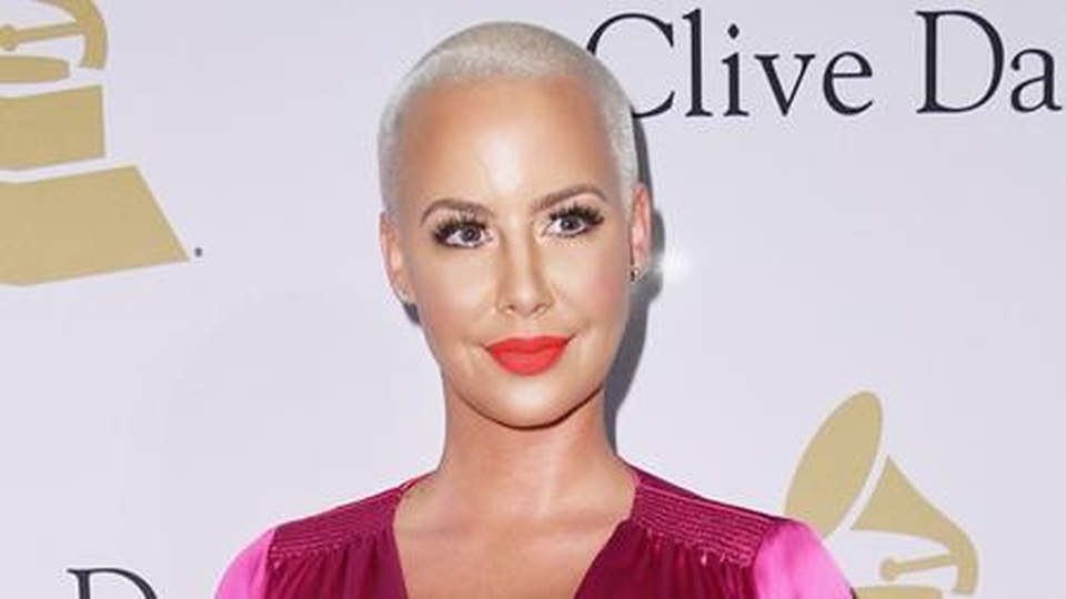 Khi các sao đình đám từng làm vũ công thoát y - 3