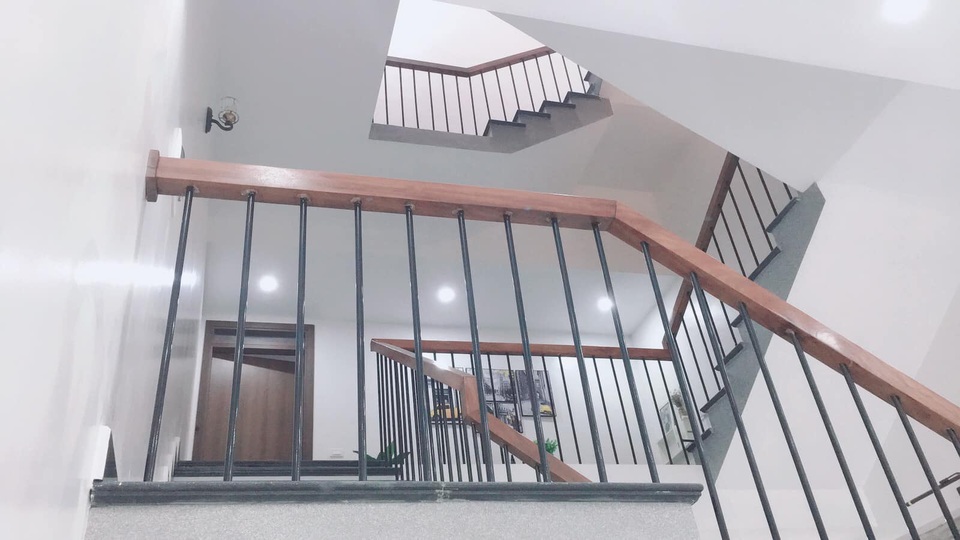Căn nhà bạc tỷ sau nhiều năm tích cóp bỏ phố, về quê của vợ chồng trẻ - 7 Căn nhà bạc tỷ sau nhiều năm tích cóp bỏ phố, về quê của vợ chồng trẻ - 7