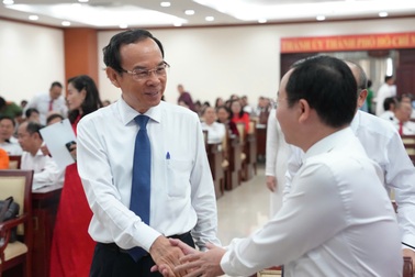 HĐND TPHCM khai mạc kỳ họp trước bước ngoặt lịch sử