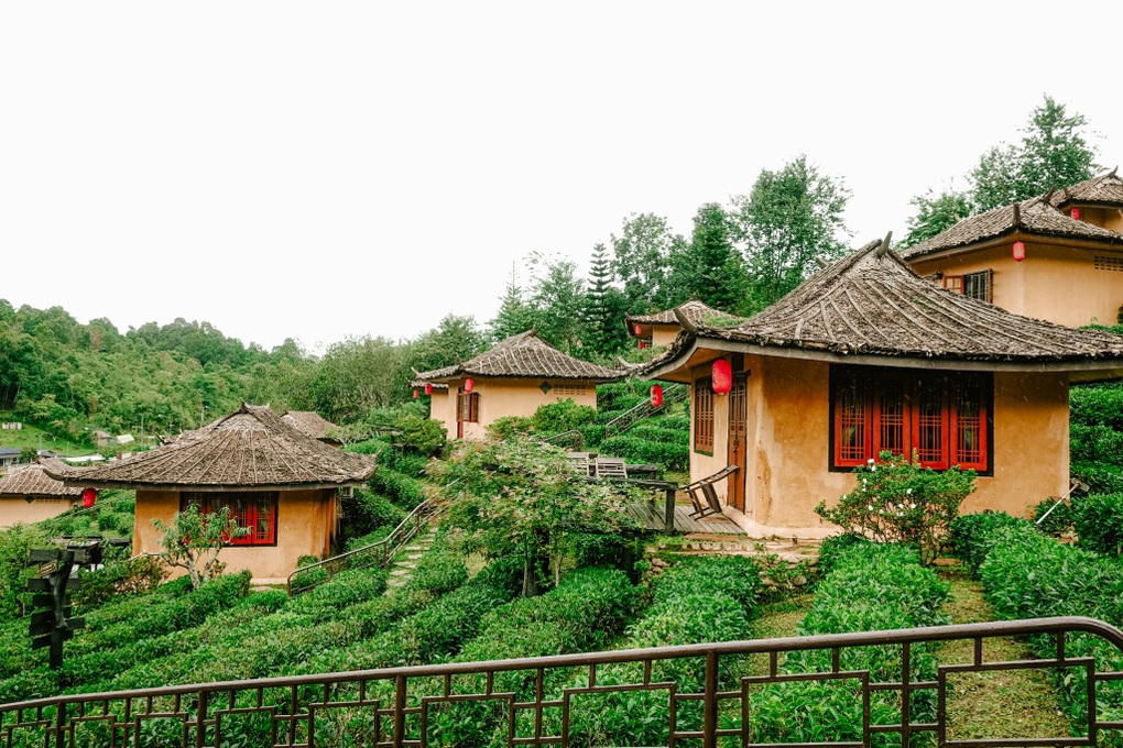 Khách Việt vượt 120km đèo dốc, khám phá Phượng Hoàng cổ trấn ở Thái Lan - 7 Khách Việt vượt 120km đèo dốc, khám phá Phượng Hoàng cổ trấn ở Thái Lan - 7