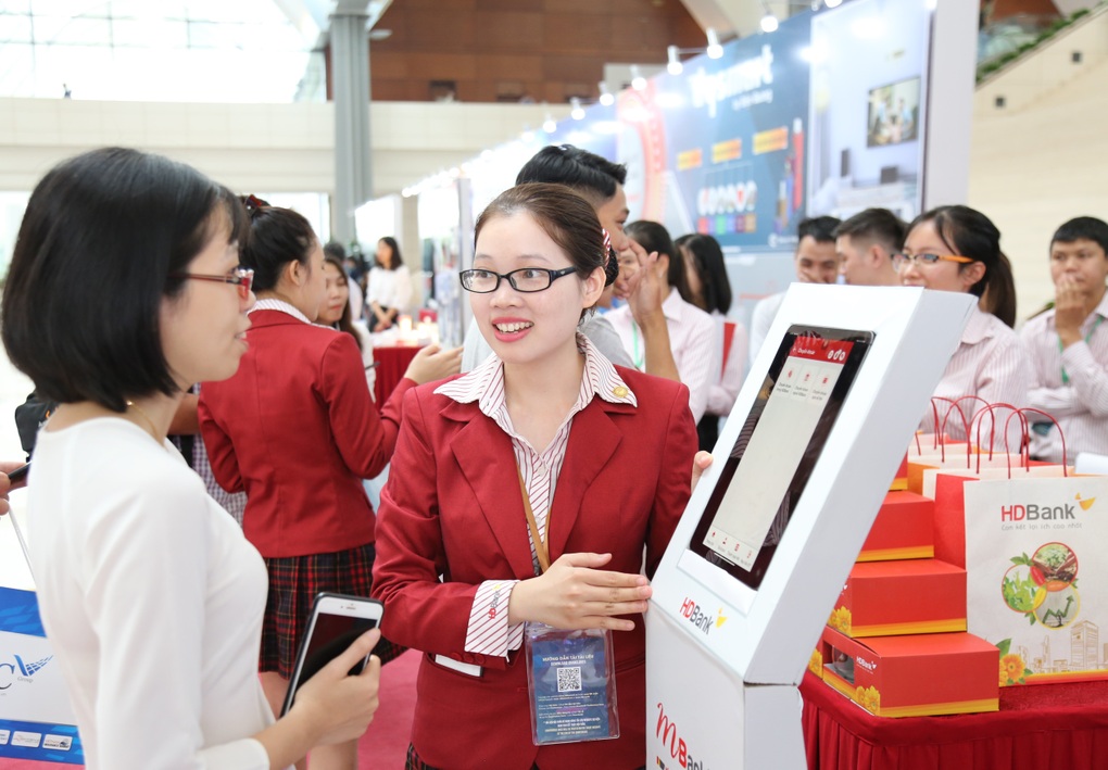 Dấu ấn HDBank trong bức tranh chuyển đổi số sôi động của ngành ngân hàng - 2 Dấu ấn HDBank trong bức tranh chuyển đổi số sôi động của ngành ngân hàng - 2