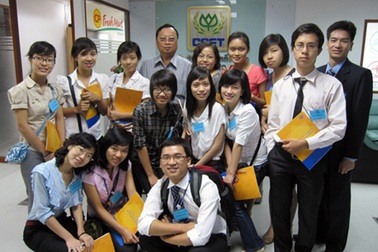 Trải nghiệm chương trình Cử nhân Quản trị Kinh doanh đạt chuẩn quốc tế 