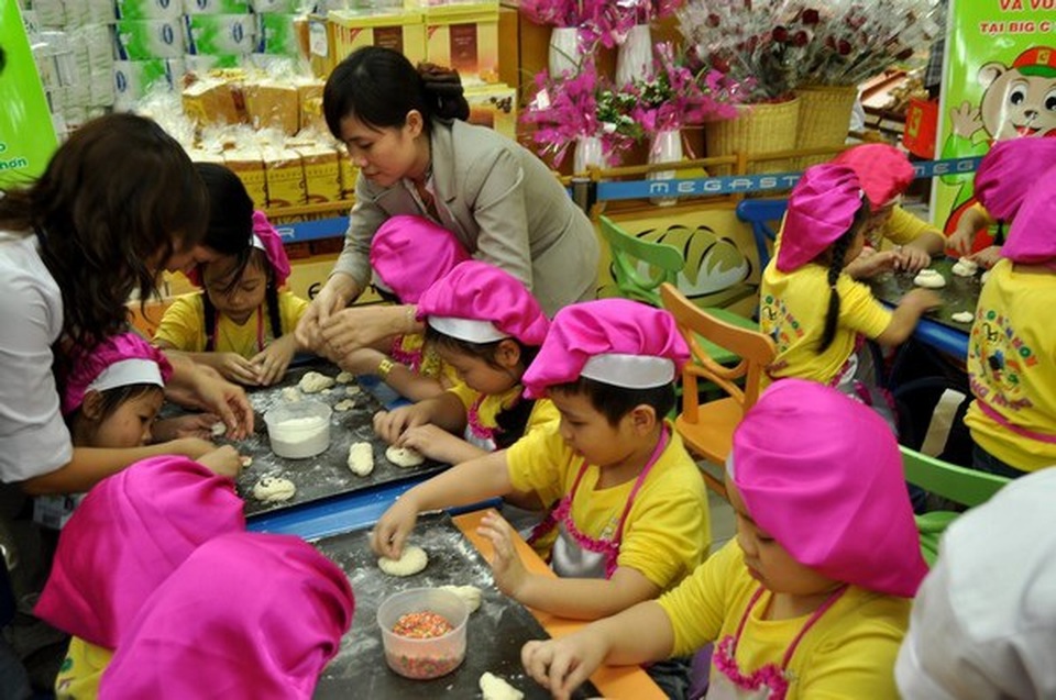 Giáo dục trẻ điều gì qua ngày Tết? - 3 Giáo dục trẻ điều gì qua ngày Tết? - 3
