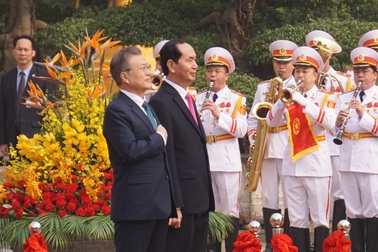 Lễ đón chính thức Tổng thống Hàn Quốc và Phu nhân