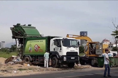 Chủ tịch Đà Nẵng chỉ đạo “nóng” khi hàng nghìn tấn rác ứ đọng trong thành phố