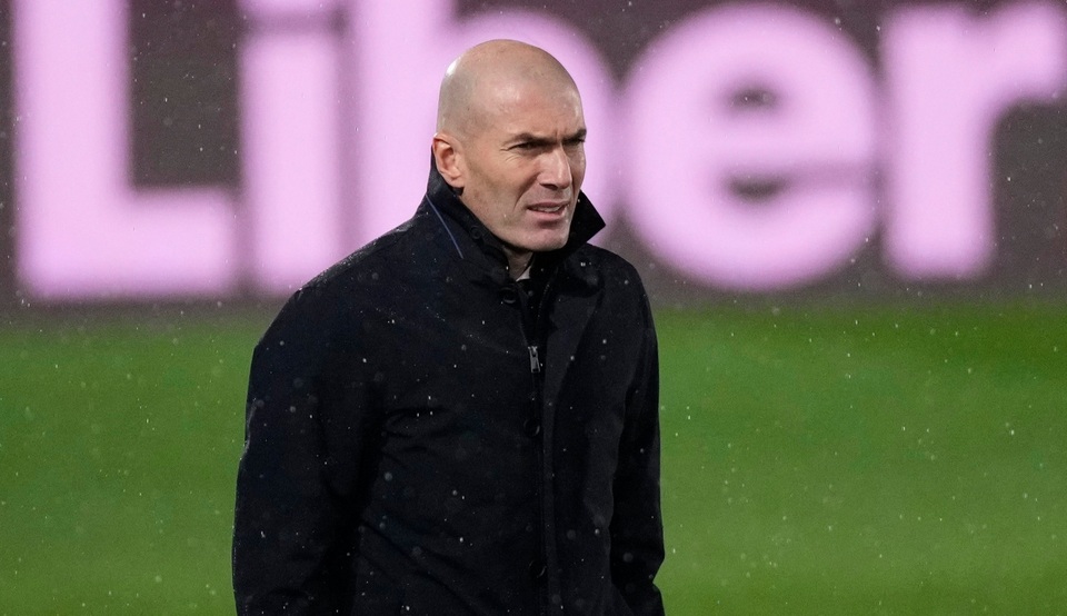 Real Madrid hứng chịu cú sốc khi mất gần một đội hình - 2 Real Madrid hứng chịu cú sốc khi mất gần một đội hình - 2