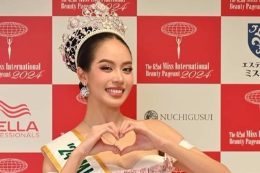 Truyền thông quốc tế khen ngợi chiến thắng của Hoa hậu Thanh Thủy