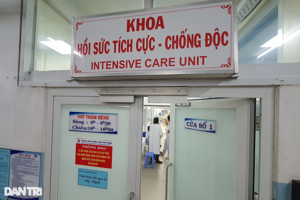 Người đàn ông ngộ độc botulinum tử vong trước khi kịp dùng thuốc 8.000 USD - 1 Người đàn ông ngộ độc botulinum tử vong trước khi kịp dùng thuốc 8.000 USD - 1