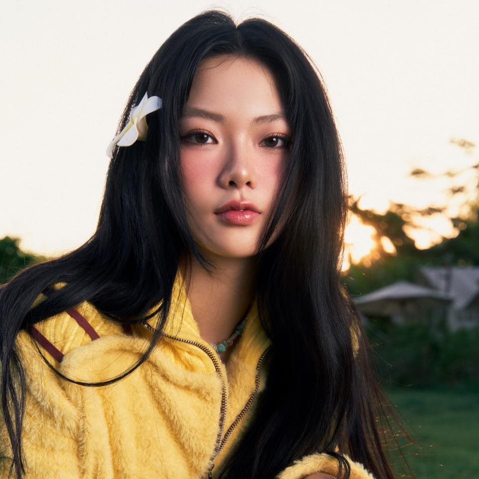 Em xinh” nhỏ tuổi nhất: Nhan sắc trong trẻo, vừa gây chú ý đã phải xin lỗi - 3 Em xinh” nhỏ tuổi nhất: Nhan sắc trong trẻo, vừa gây chú ý đã phải xin lỗi - 3