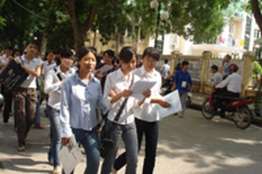 Thí sinh sử dụng “phao” tiếp tục tăng