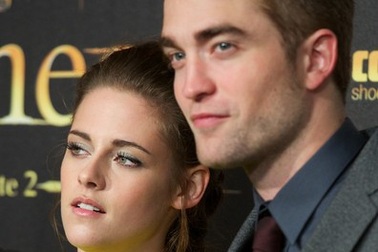 Kristen Stewart vẫn mặc cảm tội lỗi vì ngoại tình