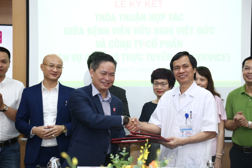 Hết cảnh người bệnh nơm nớp lo mất cắp khi ôm tiền đi bệnh viện - 1 Hết cảnh người bệnh nơm nớp lo mất cắp khi ôm tiền đi bệnh viện - 1