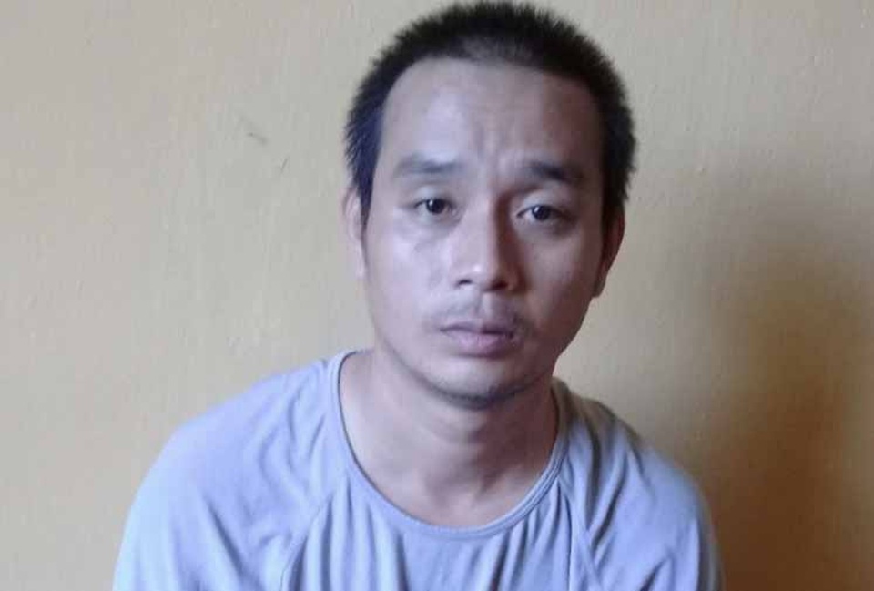 Đối tượng vay hàng tỷ đồng của người thân rồi bỏ trốn vừa đầu thú - 1 Đối tượng vay hàng tỷ đồng của người thân rồi bỏ trốn vừa đầu thú - 1