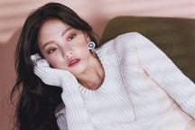 Cha mẹ vắng mặt trong tang lễ của Goo Hara