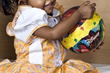 Những bước đi đầu tiên của “nữ thần” 8 chi