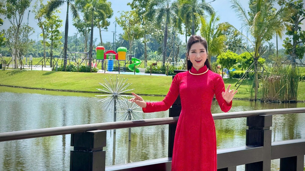 NSƯT Như Huỳnh bồi hồi khi NSƯT Như Huỳnh bồi hồi khi