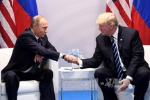 Tổng thống Trump và Putin sẽ gặp nhau ngày mai tại Đà Nẵng