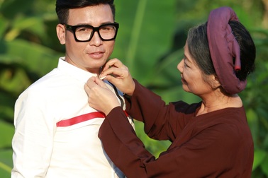 Ca sĩ Linh Nguyễn làm MV tưởng nhớ mẹ