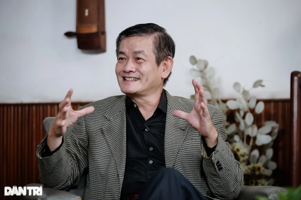 Làm đường 1 tỷ USD, Nhà nước có thể thu về 1 tỷ USD nếu làm theo cách này - 1 Làm đường 1 tỷ USD, Nhà nước có thể thu về 1 tỷ USD nếu làm theo cách này - 1