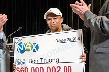Đánh 1 dãy số trong 20 năm, người gốc Việt trúng 45 triệu USD