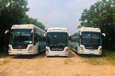 Doanh nghiệp vận tải khóc ròng khi tự tay "treo" xe giữa mùa dịch