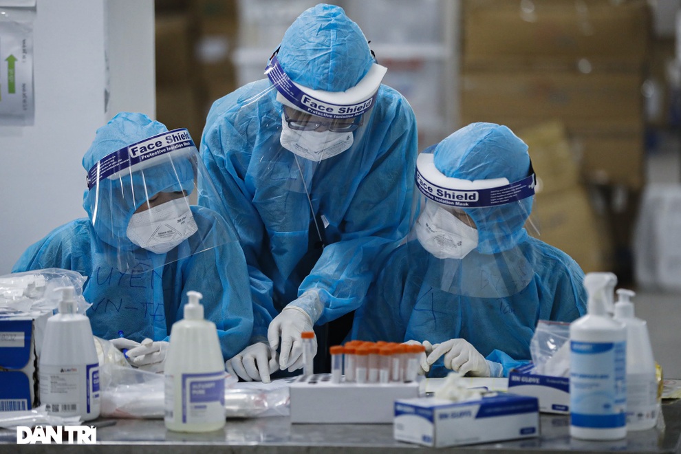 Chính phủ duyệt thêm 5.100 tỷ đồng mua thuốc, vật tư phòng chống Covid-19 - 1