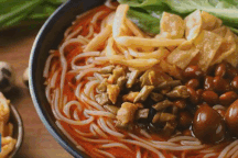 Món bún ốc thối "siêu nặng mùi", càng nồng nặc càng gây nghiện ở Trung Quốc