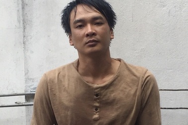 Nhóm côn đồ xông vào phòng trọ chém trọng thương 2 người