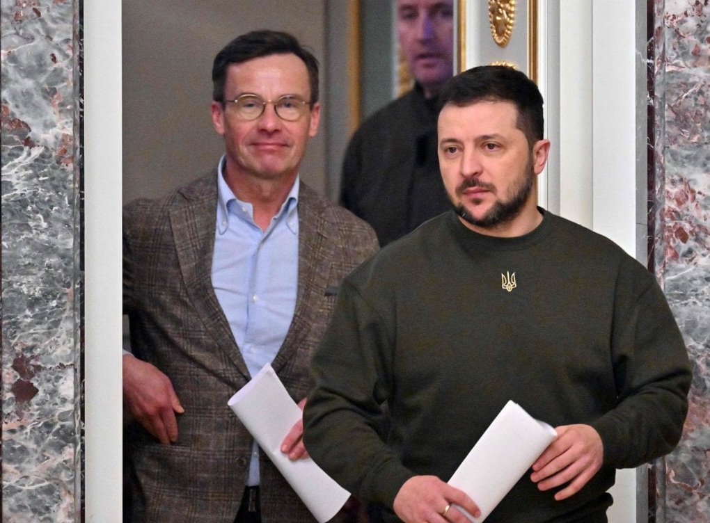 Tổng thống Zelensky thăm Thụy Điển, gặp gỡ hoàng gia - 1 Tổng thống Zelensky thăm Thụy Điển, gặp gỡ hoàng gia - 1