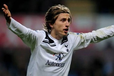 Modric kiên quyết đòi rời Tottenham, Chelsea mừng thầm