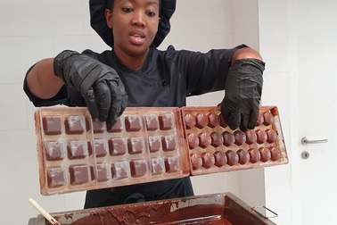 Cách làm chocolate Bỉ