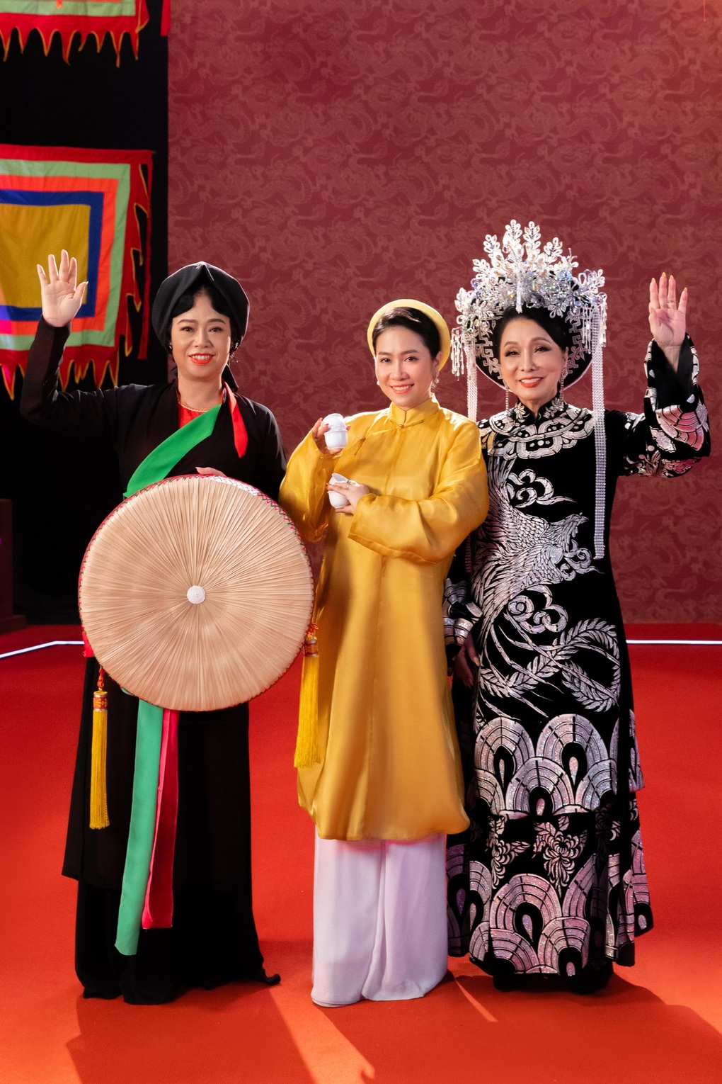NSND Bạch Tuyết, NSND Thúy Hường, NSƯT Vân Khánh cùng nhau góp mặt trong bản phối đặc sắc - 1 NSND Bạch Tuyết, NSND Thúy Hường, NSƯT Vân Khánh cùng nhau góp mặt trong bản phối đặc sắc - 1