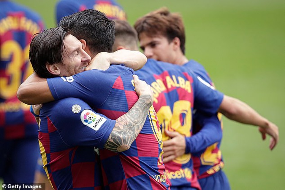 Messi và Suarez tỏa sáng, Barcelona vẫn hòa thất vọng Celta Vigo - 6 Messi và Suarez tỏa sáng, Barcelona vẫn hòa thất vọng Celta Vigo - 6