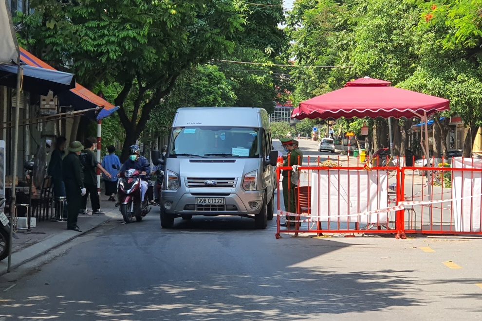 Bắc Ninh tiếp tục điều chỉnh biện pháp phòng chống dịch - 1 Bắc Ninh tiếp tục điều chỉnh biện pháp phòng chống dịch - 1