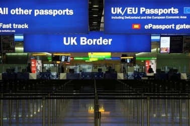Anh có thể miễn visa du lịch cho công dân EU sau Brexit