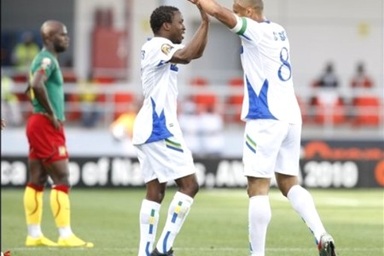 Eto’o mờ nhạt, Cameroon "gục ngã" trước Gabon