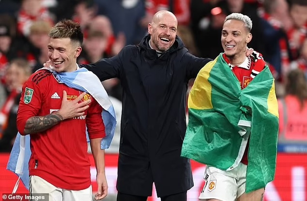 Gary Neville nói điều bất ngờ về Man Utd dưới thời HLV Ten Hag - 1 Gary Neville nói điều bất ngờ về Man Utd dưới thời HLV Ten Hag - 1