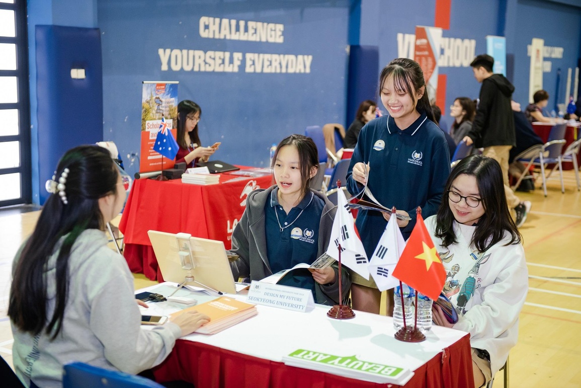 Mỗi học sinh một thời khóa biểu và mô hình đại học thu nhỏ ở bậc phổ thông tại Vinschool - 2 Mỗi học sinh một thời khóa biểu và mô hình đại học thu nhỏ ở bậc phổ thông tại Vinschool - 2