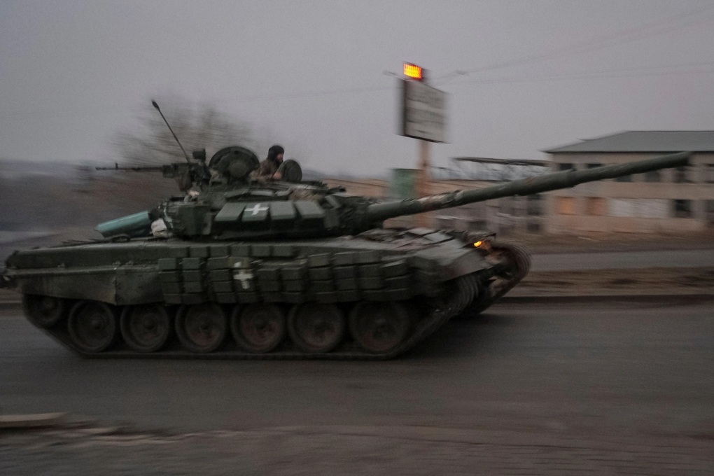 Ukraine rút đơn vị trinh sát khỏi Bakhmut trước vòng vây hỏa lực Nga - 1 Ukraine rút đơn vị trinh sát khỏi Bakhmut trước vòng vây hỏa lực Nga - 1