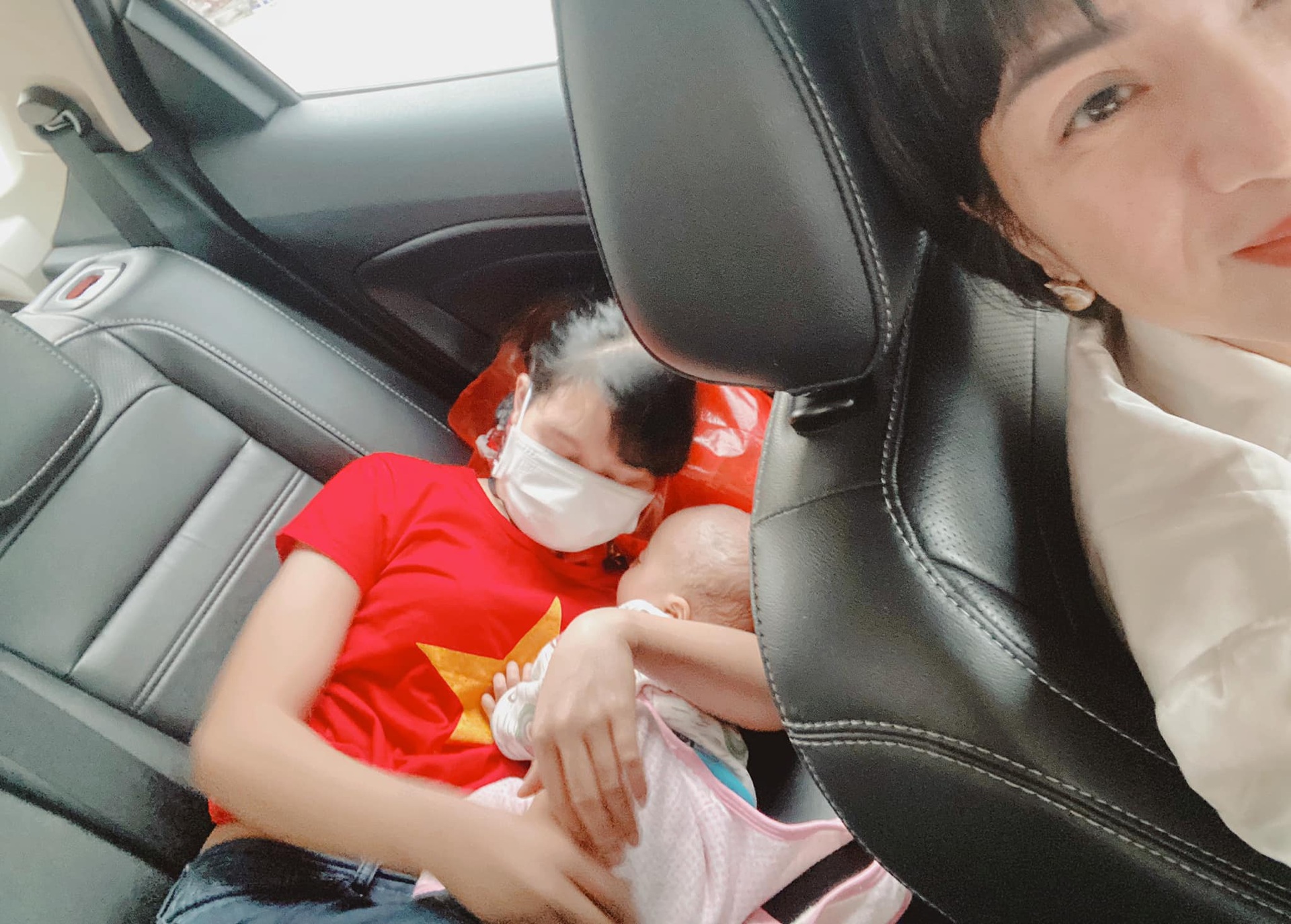 Chuyến xe 0 đồng của những tài xế đặc biệt ở Hà Nội - 23 Chuyến xe 0 đồng của những tài xế đặc biệt ở Hà Nội - 23