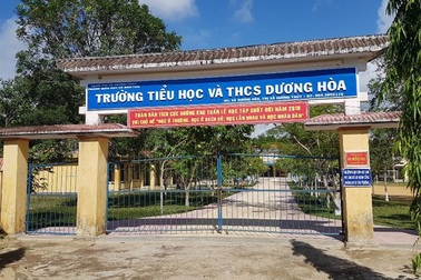 Trưởng Phòng GD-ĐT, Phó Hiệu trưởng “sốc” vì số tiền Hiệu trưởng mượn quá lớn