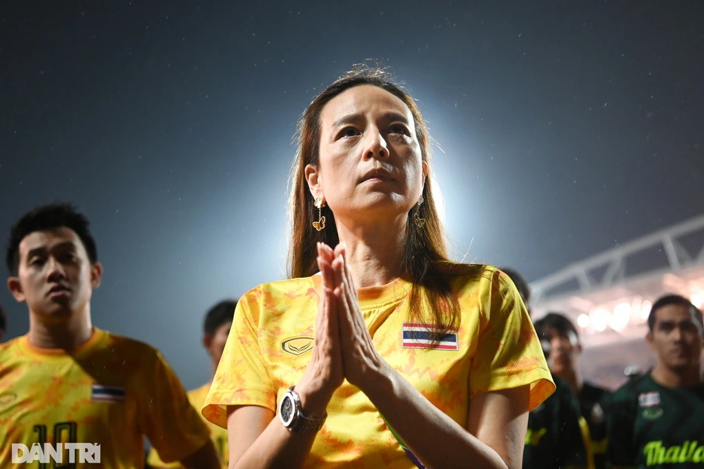 Báo Thái Lan muốn nữ trưởng đoàn Madame Pang từ chức - 1 Báo Thái Lan muốn nữ trưởng đoàn Madame Pang từ chức - 1
