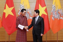 Chủ tịch nước Lương Cường chủ trì chiêu đãi cấp Nhà nước Quốc vương Bhutan